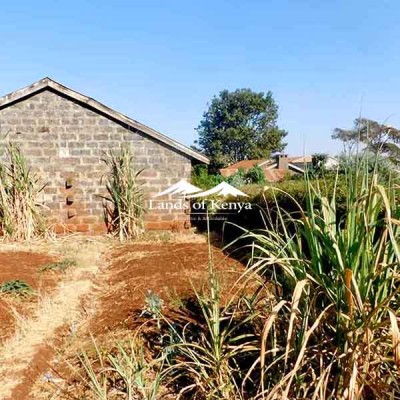 ¼ ACRE ALONG KIRAWA ROAD-2