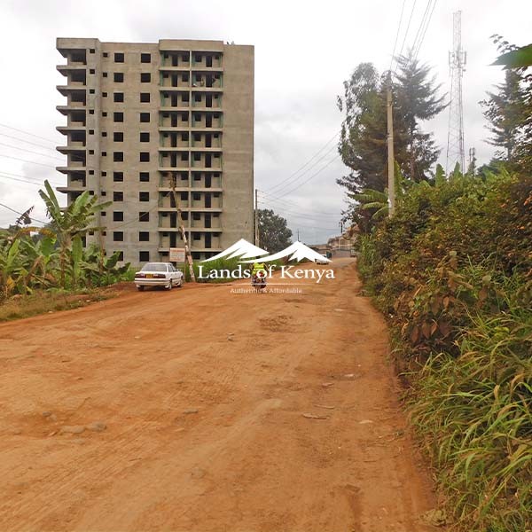 ⅛ ACRE, RUAKA-8